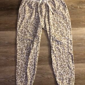 Old Navy Textured White Sweater